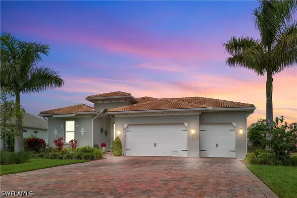 18456 Royal Hammock Boulevard, Naples, FL 34114