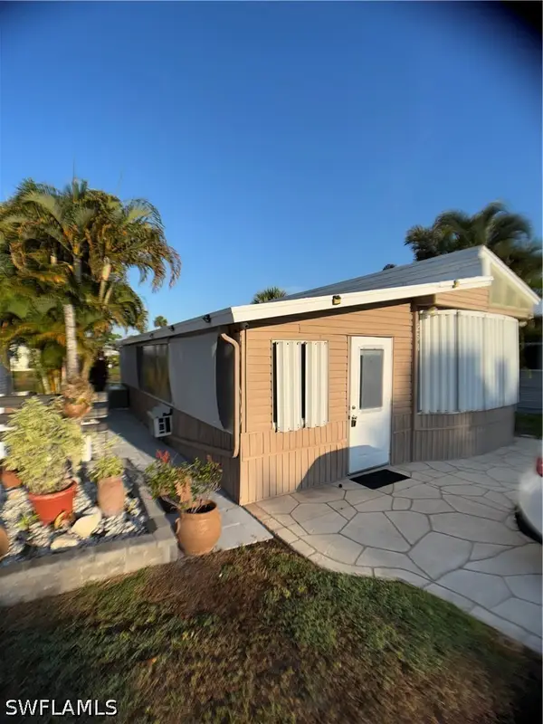 254 Bass Court #254, Naples, FL 34145