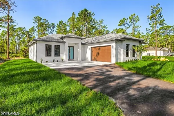 3225 43rd Avenue Ne, Naples, FL 34120