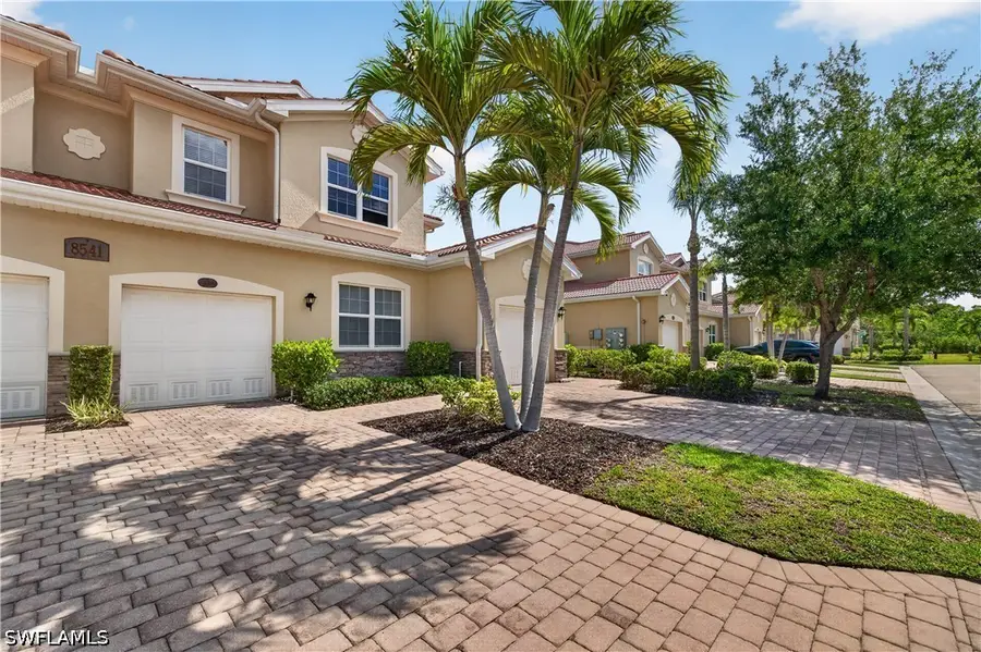 8541 Oakshade Circle #2, Fort Myers, FL 33919 - #2