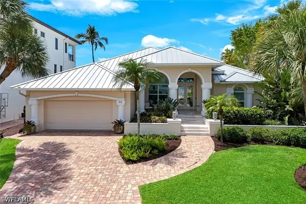 452 Willet Avenue, Naples, FL 34108