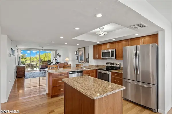 290 Naples Cove Drive #2602, Naples, FL 34110