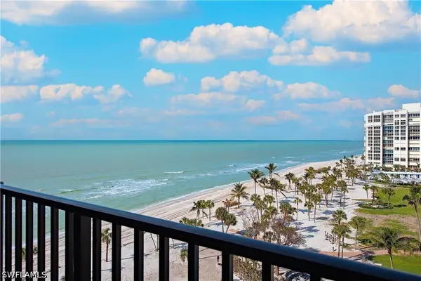 4005 Gulf Shore Boulevard N #903, Naples, FL 34103