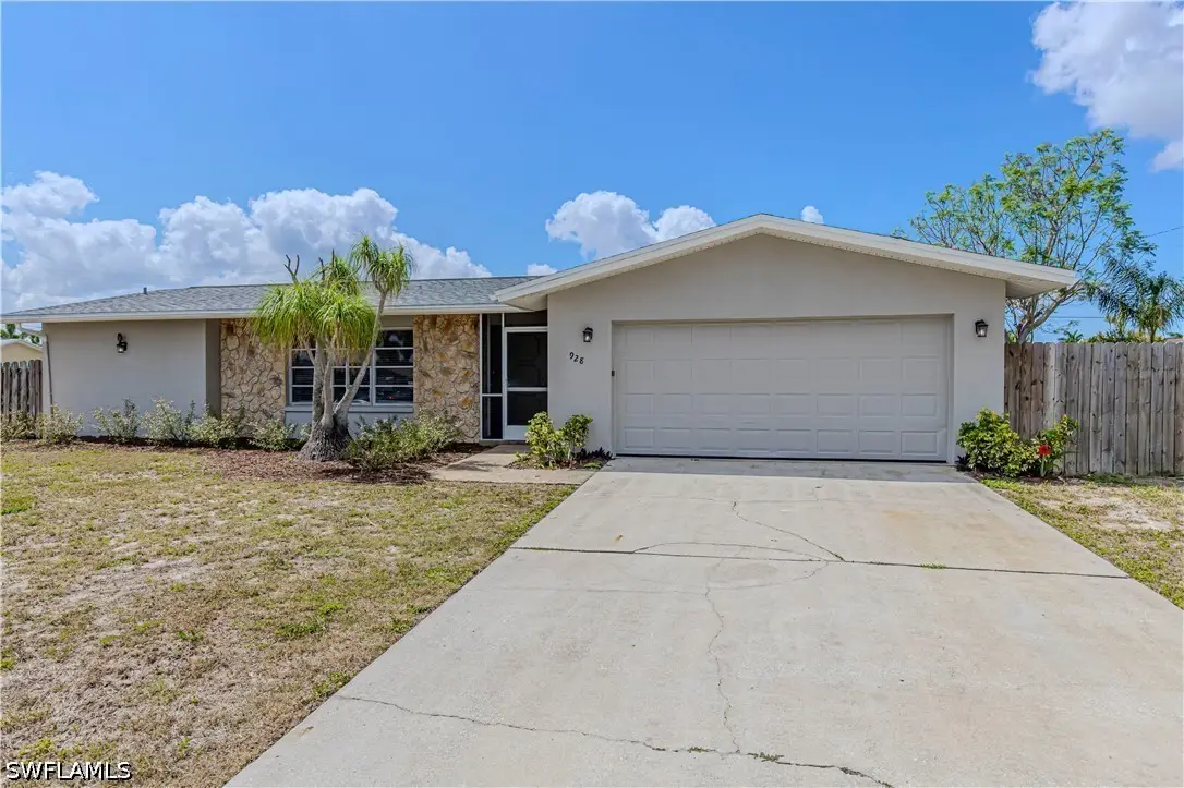 928 SE 35th Street, Cape Coral, FL 33904 - #1