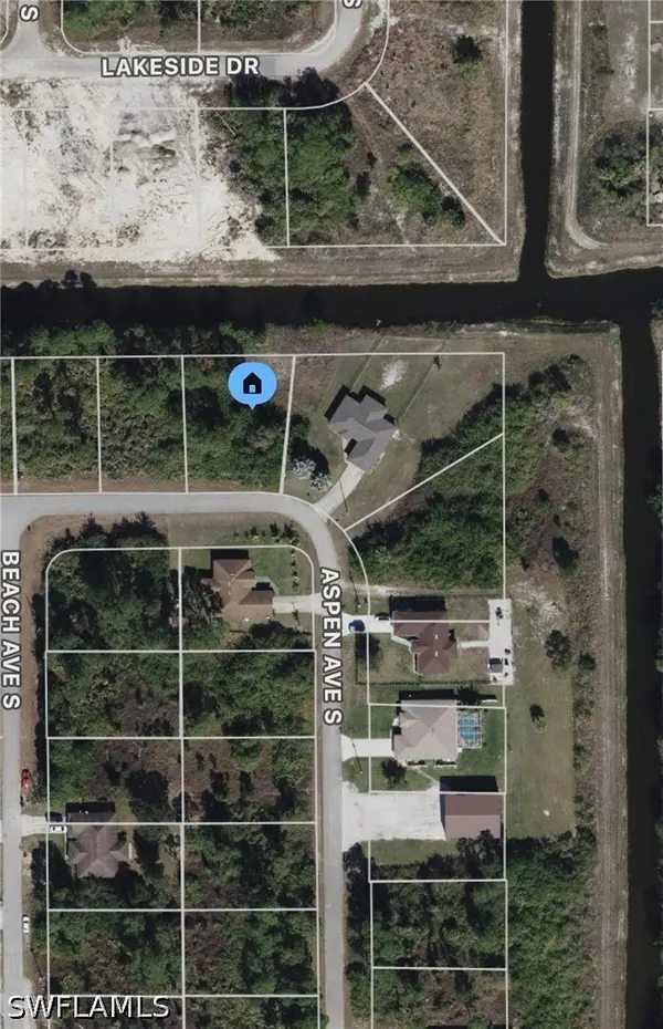 1045 Kellogg Street E, Lehigh Acres, FL 33974