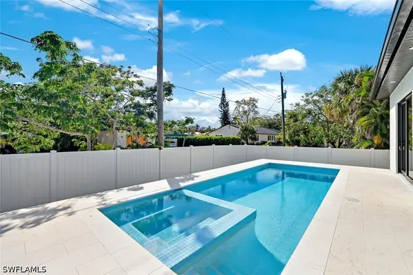 1248 Trail Terrace Drive, Naples, FL 34103