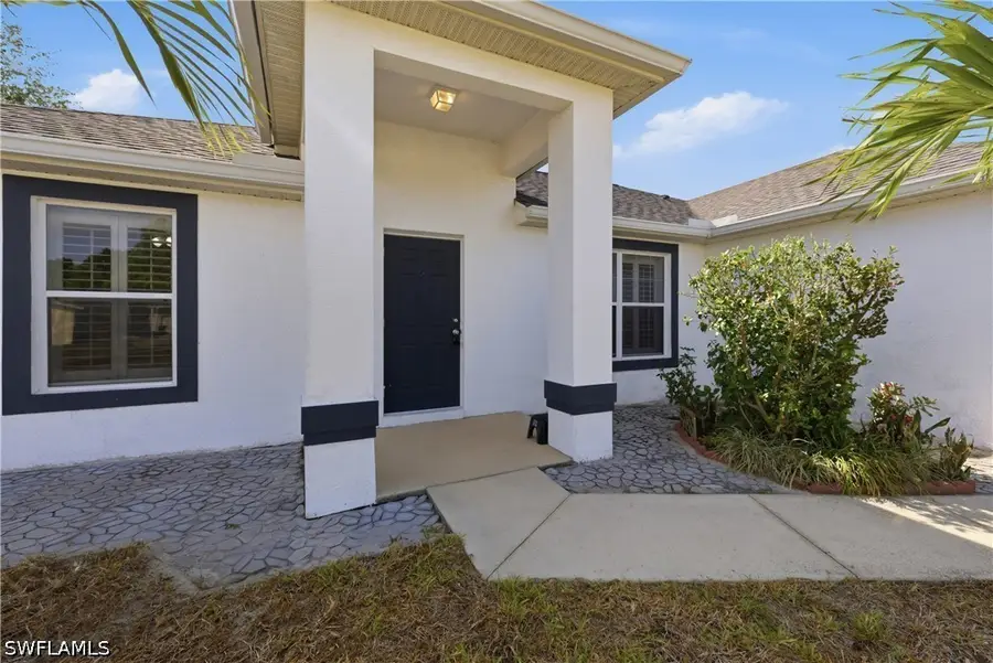 1082 Ridgeway Drive, North Fort Myers, FL 33903 - #3
