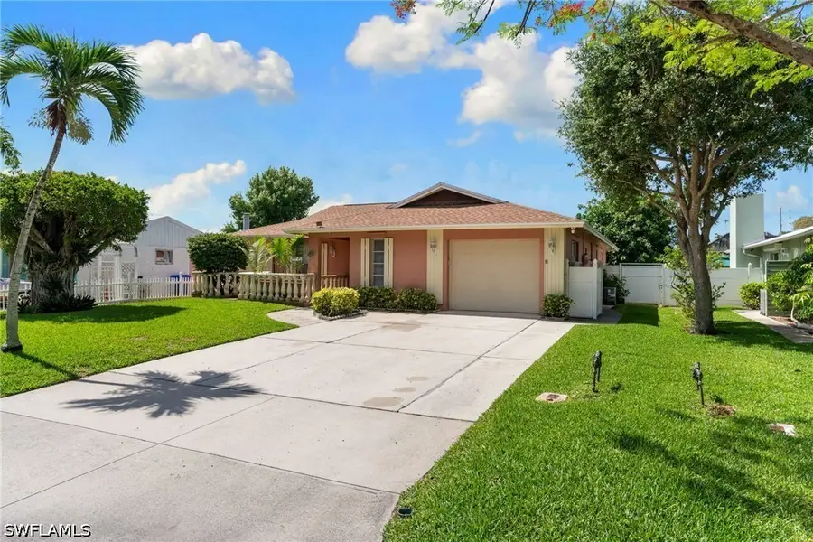 1020 28th Avenue N, Naples, FL 34103 - #2