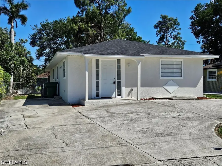 5234 Sholtz Street, Naples, FL 34113 - #2