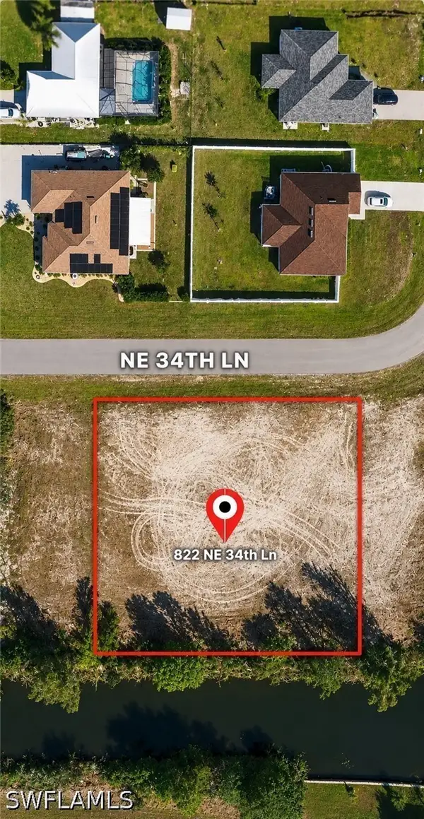 822 NE 34th Lane, Cape Coral, FL 33909