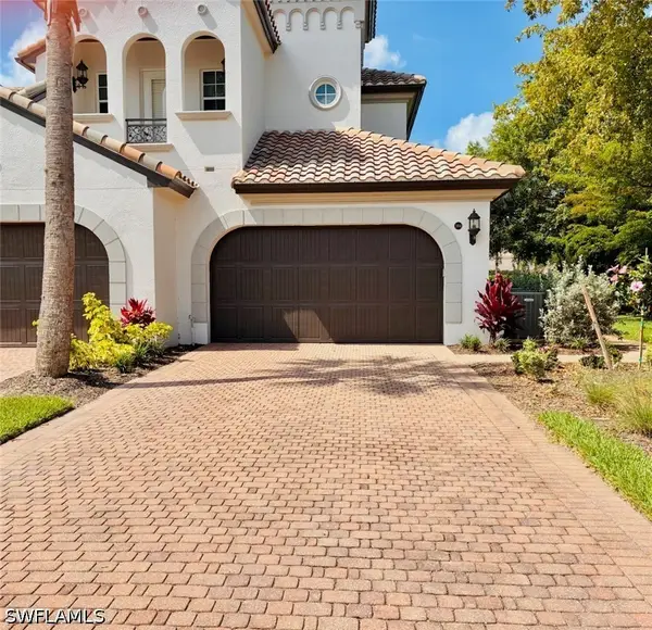 3730 Montreux Lane #104, Naples, FL 34114