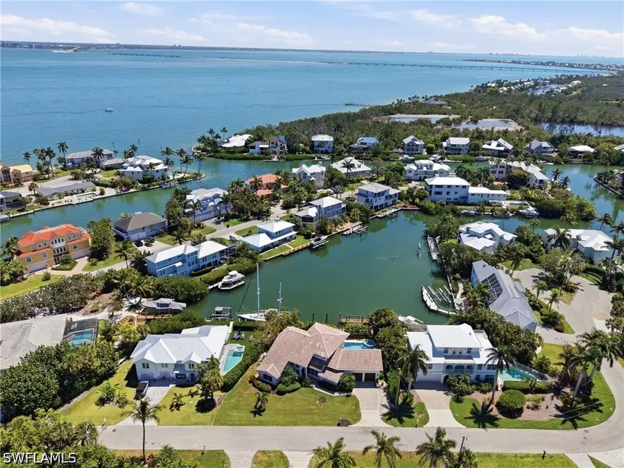 1748 Jewel Box Drive, Sanibel, FL 33957 - #2
