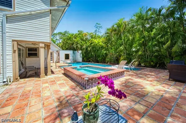2727 66th Street Sw, Naples, FL 34105