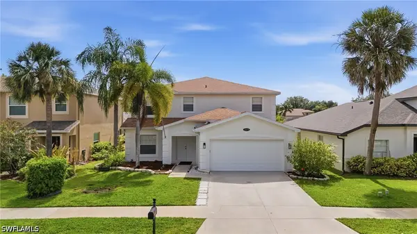 15078 Topsail Court, Naples, FL 34119