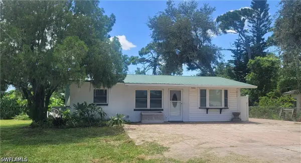 20710 Sandy Lane, Estero, FL 33928