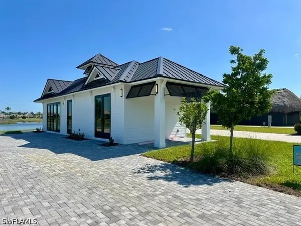 5573 Laguna Caribe Circle, Fort Myers, FL 33905