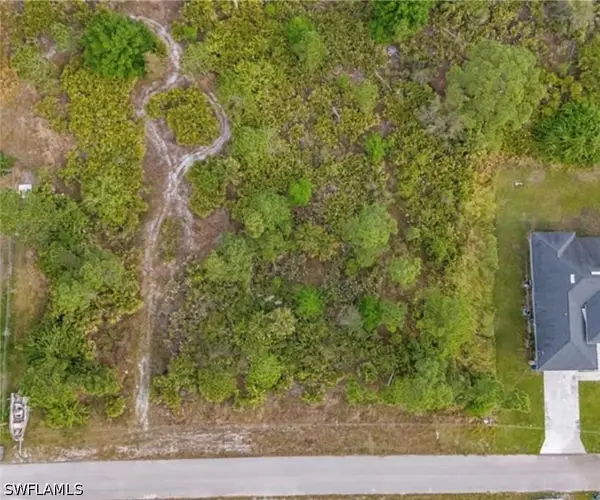 1141 Corry Street E, Lehigh Acres, FL 33974