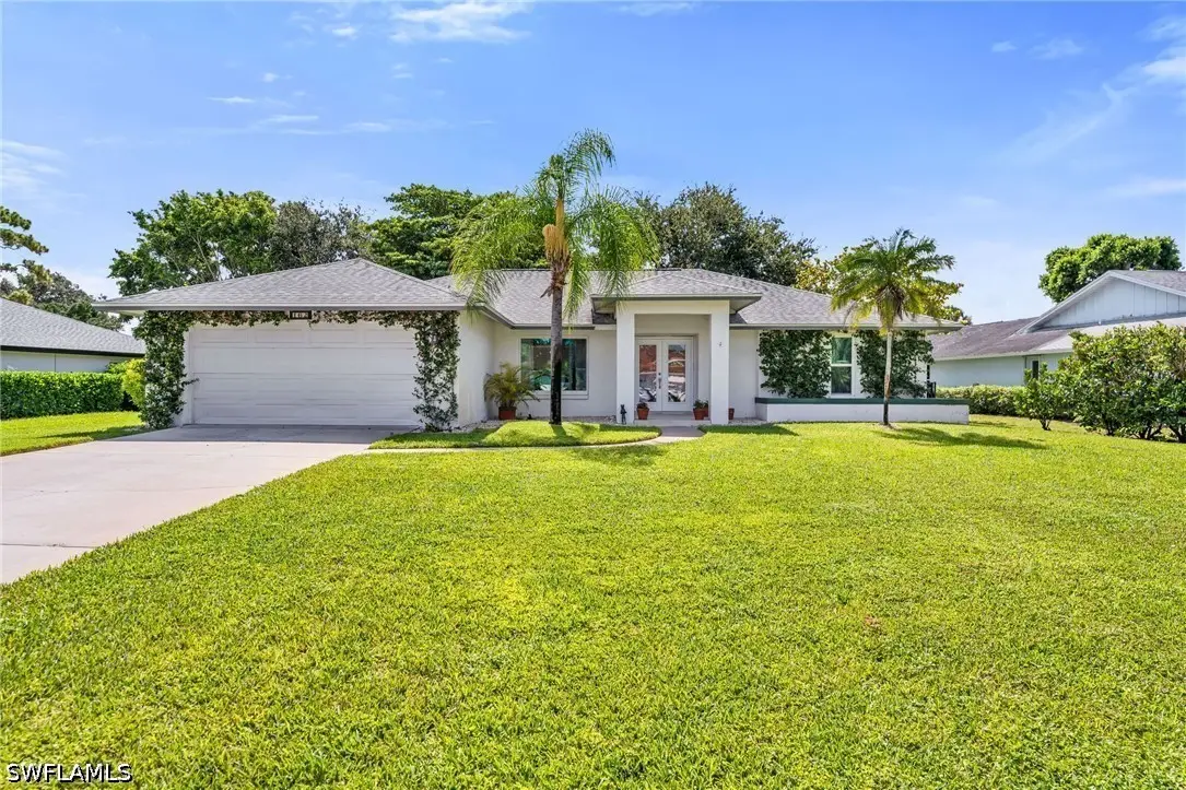 162 Westwood Drive, Naples, FL 34110 - #1