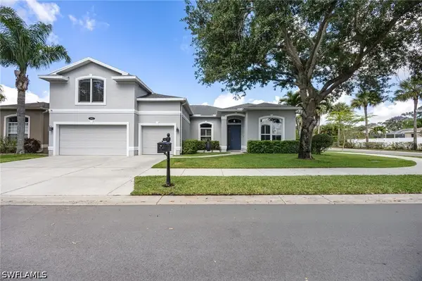 382 Burnt Pine Drive, Naples, FL 34119