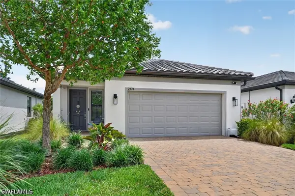 2174 Yellowfin Circle, Naples, FL 34114