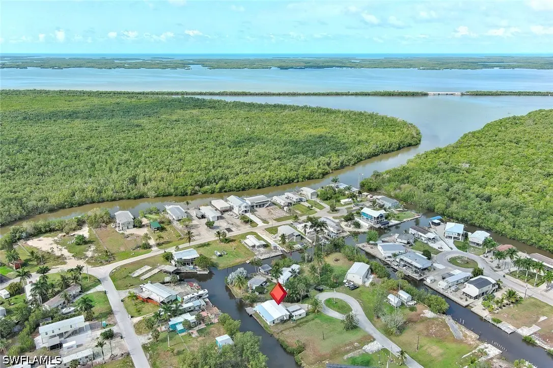 112 Cardinal Court, Plantation Island, FL 34141 - #1