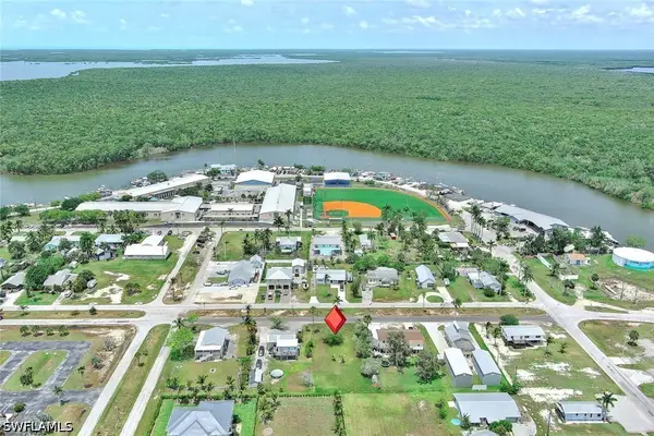 506 Copeland Avenue N, Everglades City, FL 34139