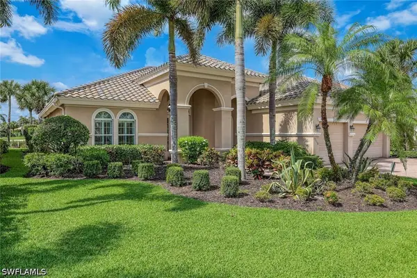 12118 Wicklow Lane, Naples, FL 34120