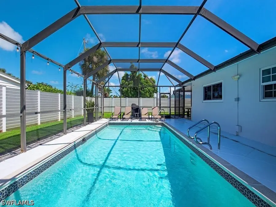 1195 14th Avenue N, Naples, FL 34102 - #3