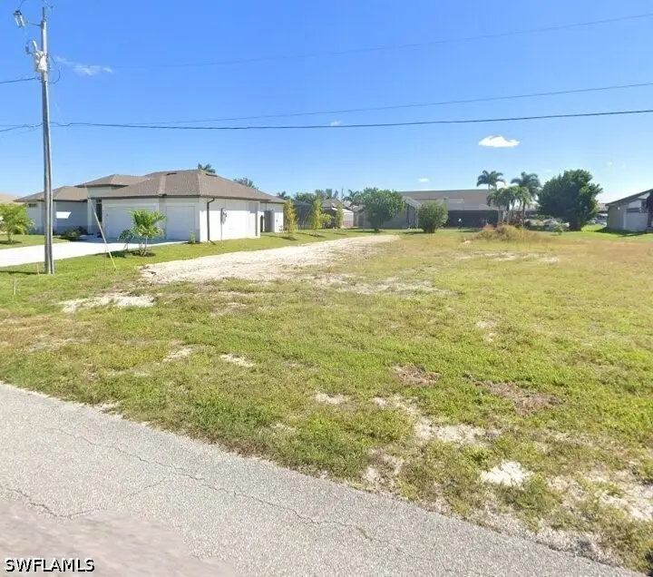 813 NW 38th Place, Cape Coral, FL 33993 - #2