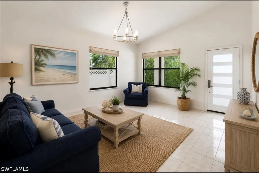 594 108th Avenue N, Naples, FL 34108 - #2