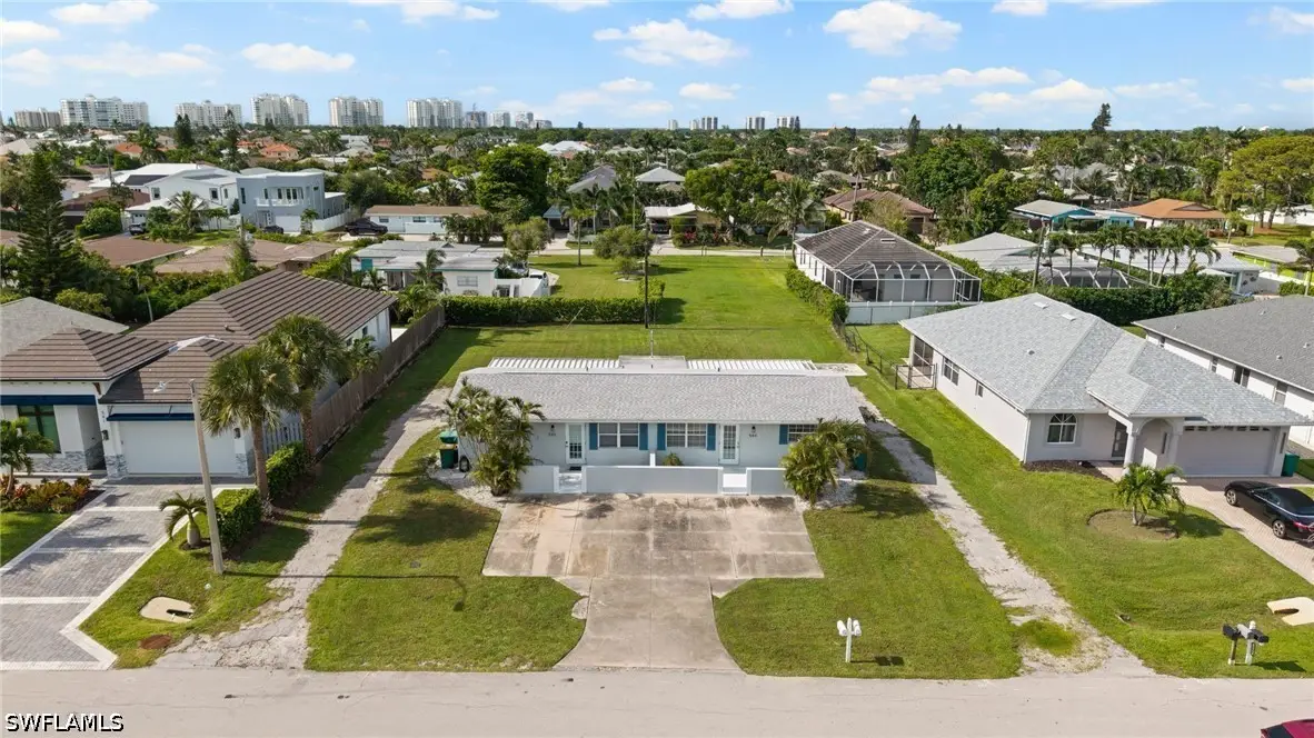 545 102nd Avenue N, Naples, FL 34108 - #1