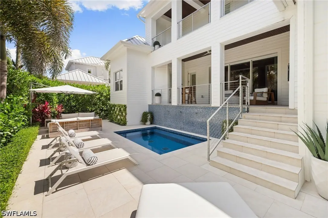 950 8th Street S, Naples, FL 34102 - #1