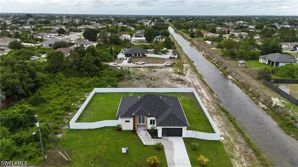 1502 Sara Avenue S, Lehigh Acres, FL 33976