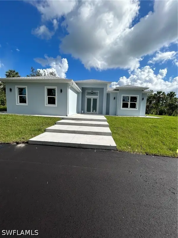 3423 24th Avenue Se, Naples, FL 34117