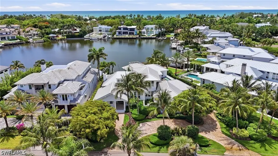 1870 4th Street S, Naples, FL 34102 - #2