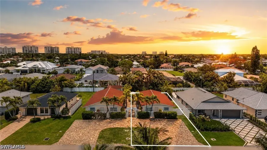 563 105th Avenue N, Naples, FL 34108 - #3