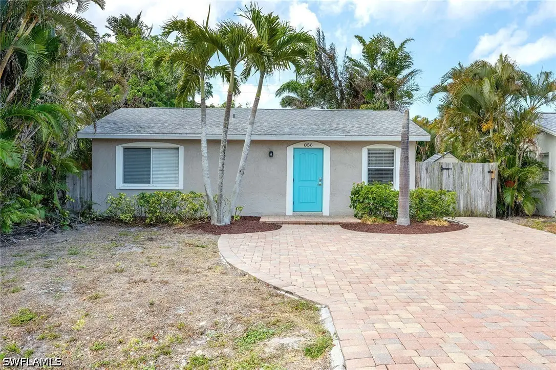 856 104th Avenue N, Naples, FL 34108 - #1