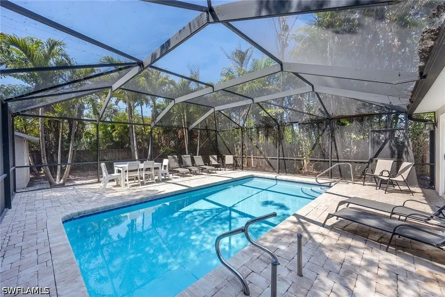 856 104th Avenue N, Naples, FL 34108 - #2