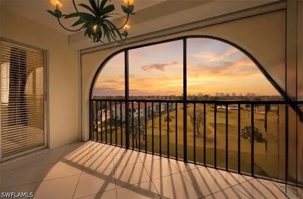 37 High Point Circle E #602, Naples, FL 34103