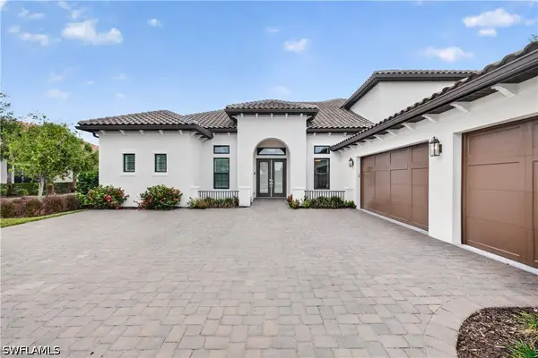 8709 Cavano Street, Naples, FL 34119
