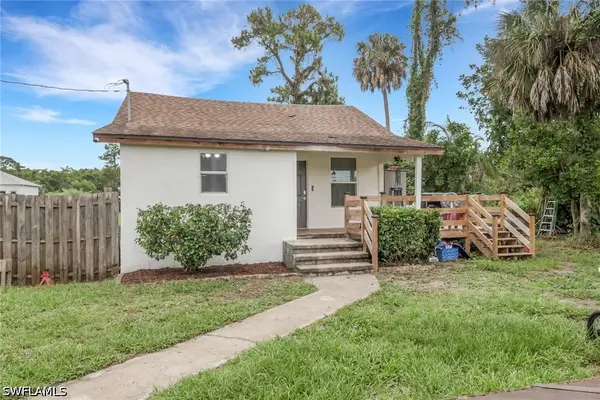 341 Golden Gate Boulevard E, Naples, FL 34120
