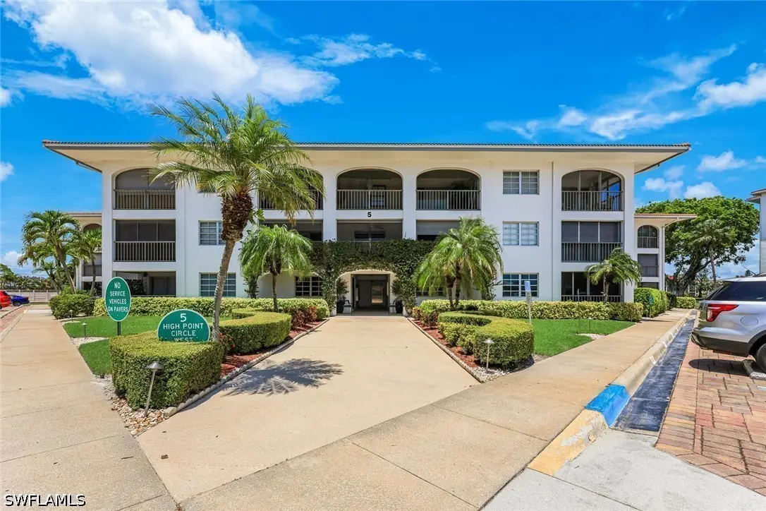 5 High Point Circle W #204, Naples, FL 34103 - #1