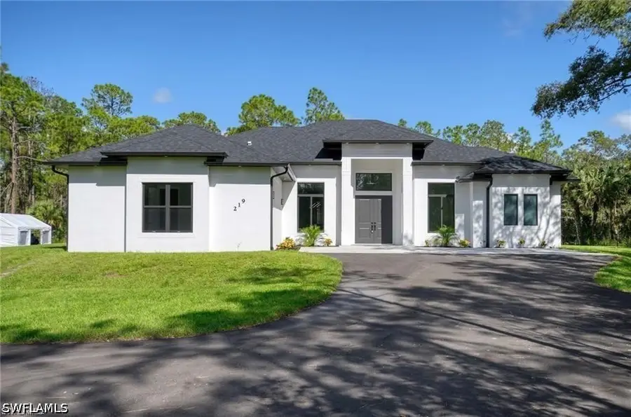 219 33rd Avenue Nw, Naples, FL 34120 - #2