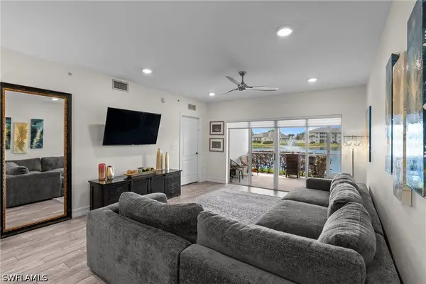 7812 Regal Heron Circle #103, Naples, FL 34104