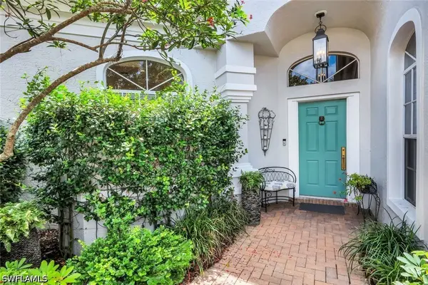 15248 Devon Green Lane, Naples, FL 34110