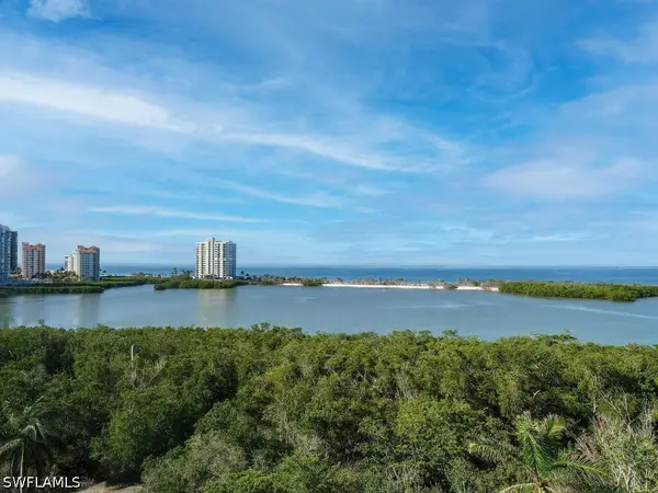 5555 Heron Point Drive #902, Naples, FL 34108