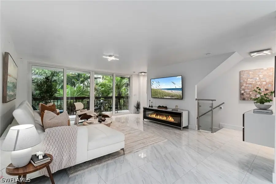 995 9th Avenue S #4, Naples, FL 34102 - #3