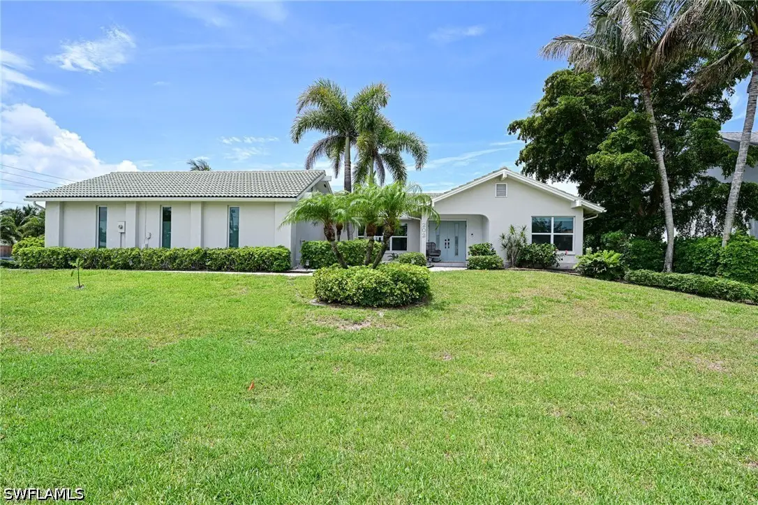 202 6th Street, Bonita Springs, FL 34134 - #1