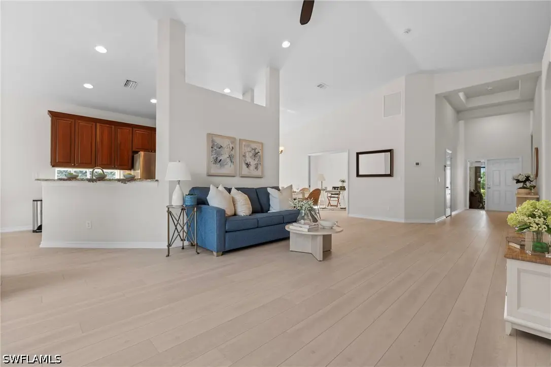 96 Glen Eagle Circle, Naples, FL 34104 - #1
