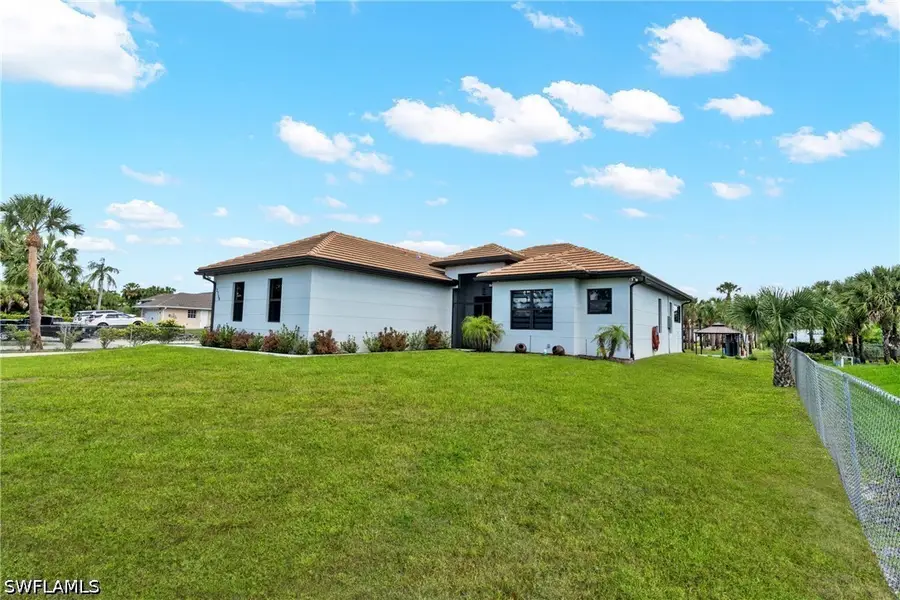 2759 18th Avenue Se, Naples, FL 34117 - #2